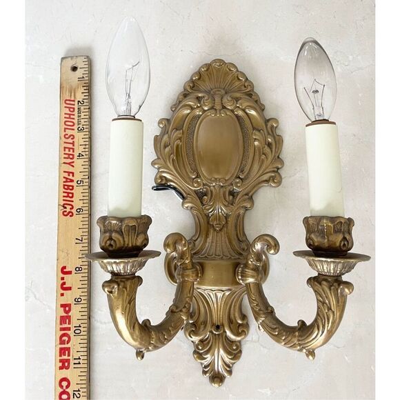 Vintage Neoclassical Style Solid Brass Wall Sconse 2 Light Arm Urn Design - Picture 2 of 5